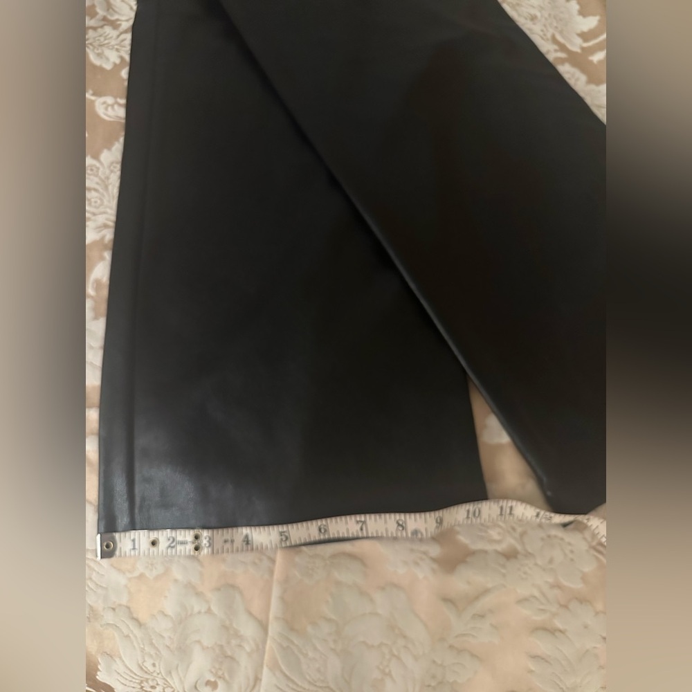 Babaton black vegan leather pant - Picture 7 of 10